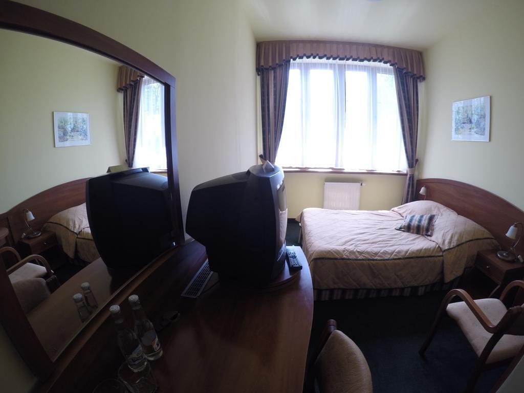 Hotel Saol Krynica-Zdrój Exteriör bild