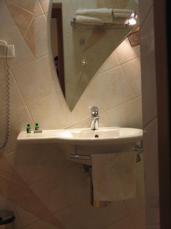 Hotel Saol Krynica-Zdrój Exteriör bild